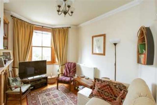  Image of 2 bedroom Terraced house to rent in Greenhill Road Winchester SO22 at Oliver