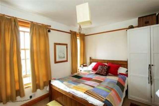  Image of 2 bedroom Terraced house to rent in Greenhill Road Winchester SO22 at Oliver