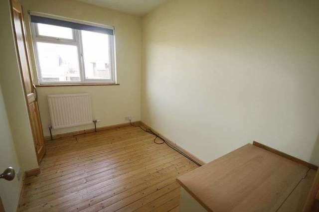  Image of 4 bedroom Property to rent in Greenlands Way Henbury Bristol BS10 at Greenlands Way Henbury Bristol, BS10 7PR