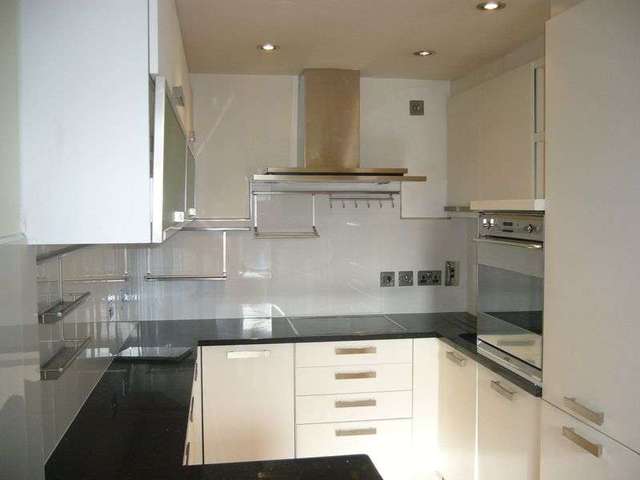  Image of 1 bedroom Flat to rent in Grosvenor Street West Edgbaston Birmingham B16 at Grosvenor Street West  Birmingham, B16 8HJ
