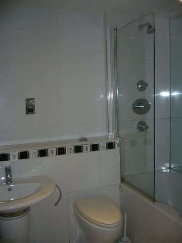  Image of 1 bedroom Flat to rent in Grosvenor Street West Edgbaston Birmingham B16 at Grosvenor Street West  Birmingham, B16 8HJ