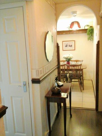  Image of 2 bedroom Flat for sale in Grove Street Retford DN22 at Retford, DN22 6LE