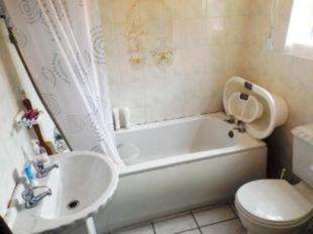  Image of 2 bedroom Terraced house for sale in Haddon Street Middlesbrough TS1 at Middlesbrough North Yorkshire Middlesbrough, TS1 3JJ