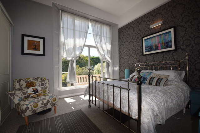  Image of 1 bedroom Flat for sale in Haldon Road Torquay TQ1 at Torquay  St Marychurch, TQ1 2LY
