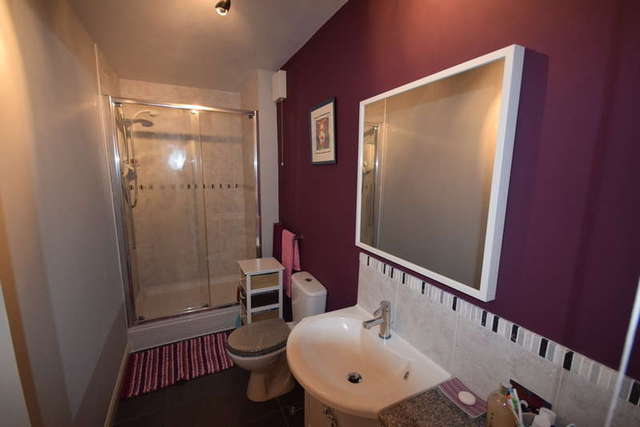  Image of 1 bedroom Flat for sale in Haldon Road Torquay TQ1 at Torquay  St Marychurch, TQ1 2LY