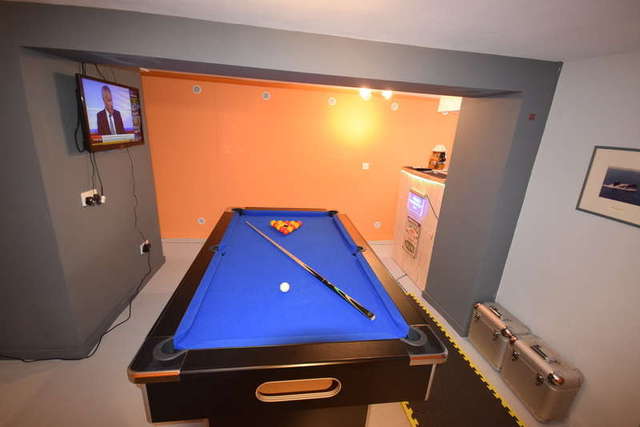  Image of 1 bedroom Flat for sale in Haldon Road Torquay TQ1 at Torquay  St Marychurch, TQ1 2LY