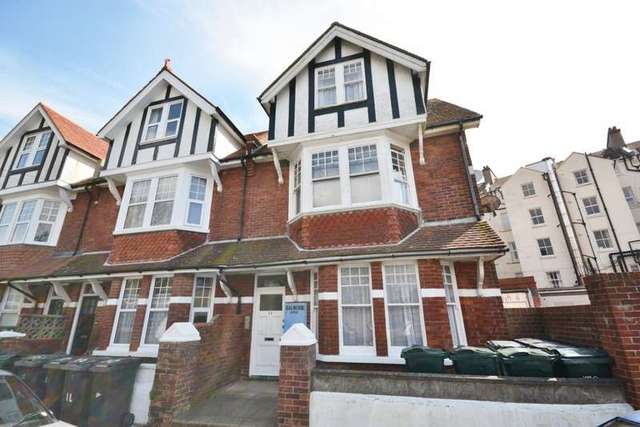  Image of 1 bedroom Flat to rent in Hampden Terrace Latimer Road Eastbourne BN22 at 11 Hampden Terrace  Eastbourne, BN22 7BL