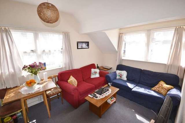  Image of 1 bedroom Flat to rent in Hampden Terrace Latimer Road Eastbourne BN22 at 11 Hampden Terrace  Eastbourne, BN22 7BL