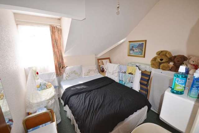  Image of 1 bedroom Flat to rent in Hampden Terrace Latimer Road Eastbourne BN22 at 11 Hampden Terrace  Eastbourne, BN22 7BL