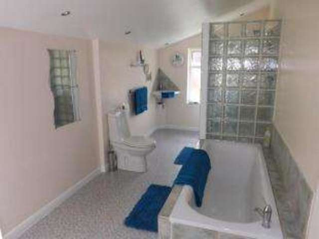  Image of 2 bedroom Terraced house for sale in Hampton Street Northampton NN1 at Northampton Northamptonshire Northampton, NN1 2PH