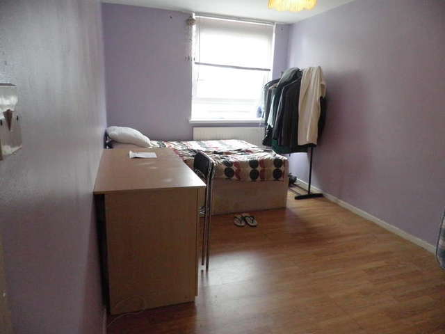  Image of 3 bedroom Flat to rent in Hanbury Street London E1 at Spitalfields  shoreditch, E1 5JP