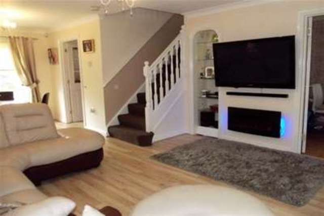  Image of 3 bedroom Detached house to rent in Hardridge Road Glasgow G52 at Glasgow, G52 1RJ