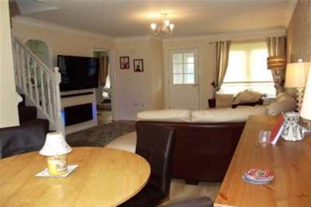  Image of 3 bedroom Detached house to rent in Hardridge Road Glasgow G52 at Glasgow, G52 1RJ