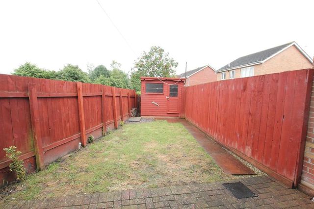  Image of 2 bedroom Property to rent in Harlequin Drive Kingswood Hull HU7 at Harlequin Drive Kingswood Hull, HU7 3HB