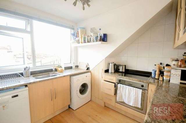  Image of 2 bedroom Flat to rent in Haverstock Hill London NW3 at Haverstock Hill  London, NW3 2BH