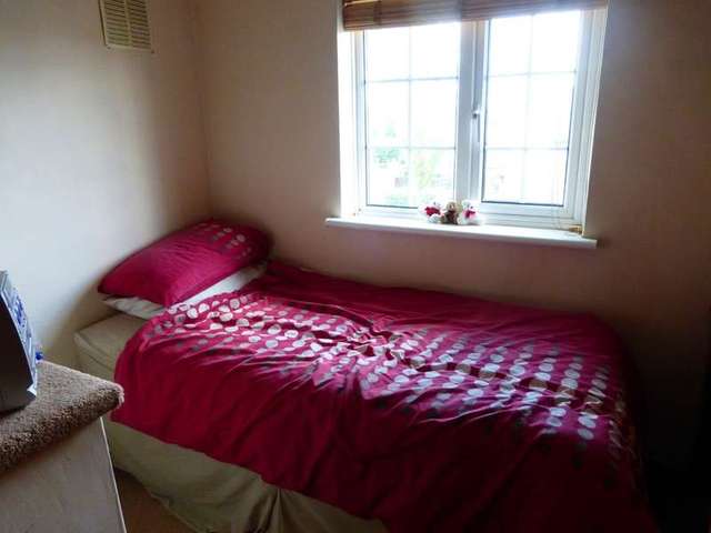  Image of 3 bedroom Semi-Detached house for sale in Headley Drive New Addington Croydon CR0 at New Addington Croydon New Addington, CR0 0QE