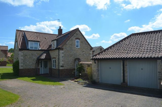  Image of 4 bedroom Detached house to rent in Heath Road Scopwick Lincoln LN4 at Heath Road Scopwick Lincoln, LN4 3NU
