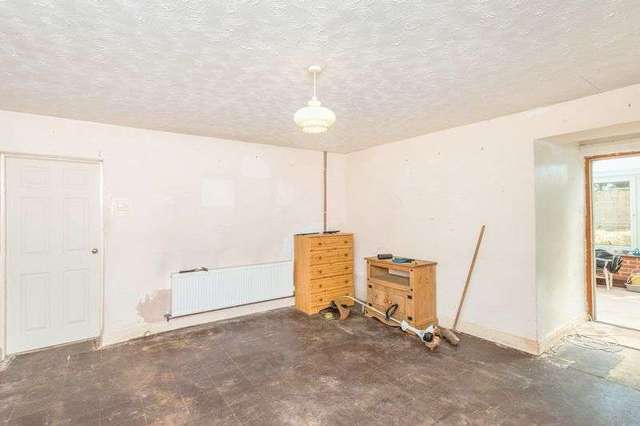  Image of 3 bedroom Detached house for sale in High Street South Elmsall Pontefract WF9 at High Street South Elmsall Pontefract, WF9 2SJ