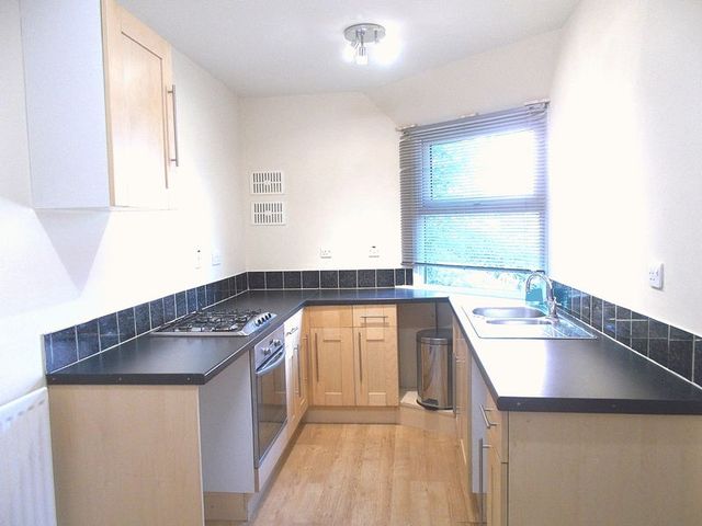  Image of 1 bedroom Flat to rent in High Trees Close Redditch B98 at High Trees Close  Redditch, B98 7XL