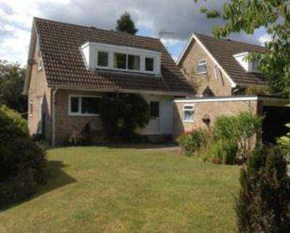  Image of 3 bedroom Detached house for sale in Highlow Close Chesterfield S40 at Chesterfield Derbyshire Chesterfield, S40 4PG
