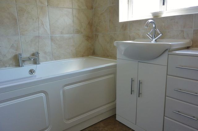  Image of 3 bedroom Property for sale in Highway East Taphouse Liskeard PL14 at Highway East Taphouse Liskeard, PL14 4NW
