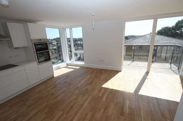  Image of 1 bedroom Flat to rent in Hill Road Clevedon BS21 at Hill Road  Clevedon, BS21 7PH