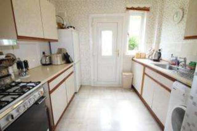  Image of 2 bedroom Terraced house for sale in Hillside Quadrant Glasgow G43 at Mansewood Glasgow Pollokshaws, G43 1EW