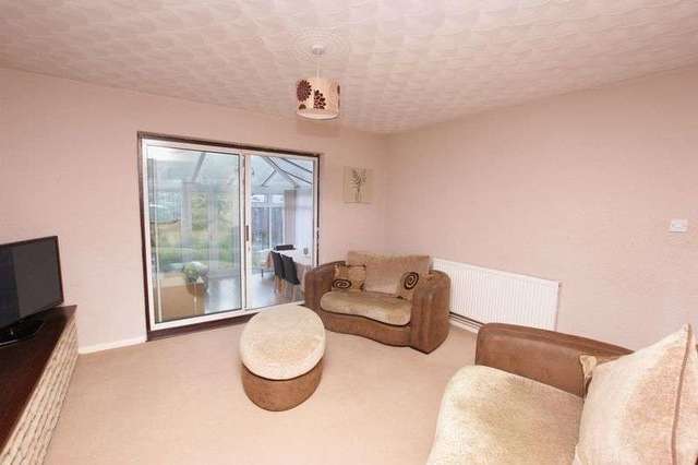  Image of 4 bedroom Semi-Detached house for sale in Hillson Drive Fareham PO15 at Hillson Drive  Fareham, PO15 6NL