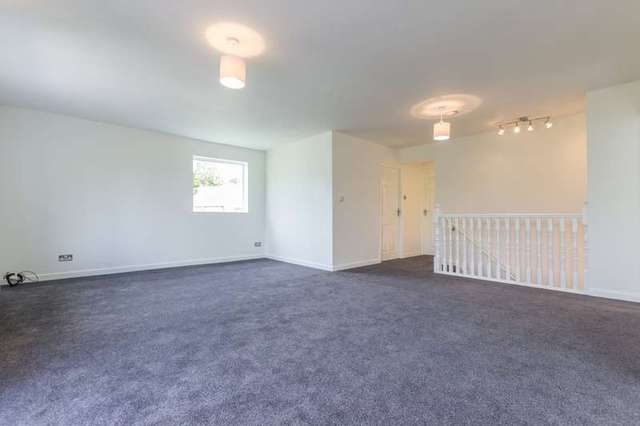 Image of 3 bedroom Detached house for sale in Brantfell Road Bowness-on-Windermere Windermere LA23 at Bowness-on-Windermere Cumbria Bowness-on-Windermere, LA23 3AE