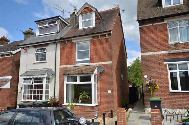  Image of 3 bedroom Semi-Detached house for sale in Jubilee Road Waterlooville PO7 at Waterlooville Hampshire Waterlooville, PO7 7RD