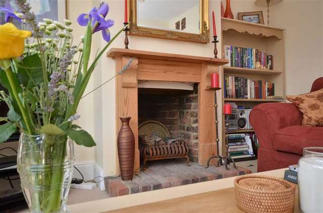  Image of 3 bedroom Semi-Detached house for sale in Jubilee Road Waterlooville PO7 at Waterlooville Hampshire Waterlooville, PO7 7RD