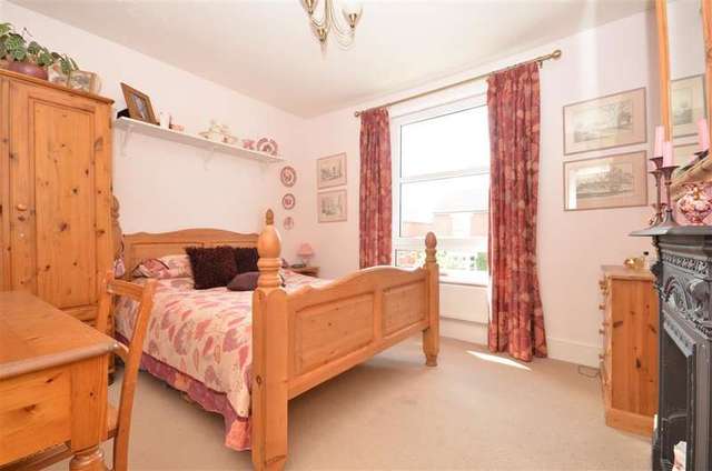  Image of 3 bedroom Semi-Detached house for sale in Jubilee Road Waterlooville PO7 at Waterlooville Hampshire Waterlooville, PO7 7RD