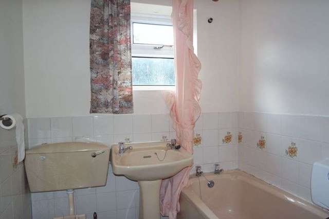  Image of 2 bedroom Detached house for sale in Kersbrook Close Stoke-on-Trent ST4 at Kersbrook Close Trentham Stoke-On-Trent, ST4 8XL