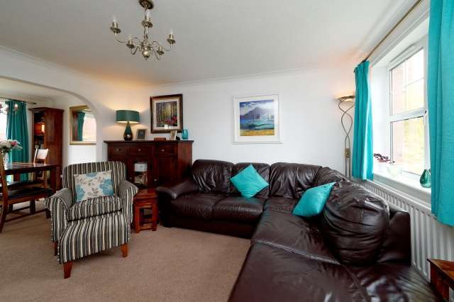  Image of 3 bedroom Detached house for sale in Kersehill Crescent Falkirk FK2 at Falkirk, FK2 9GH