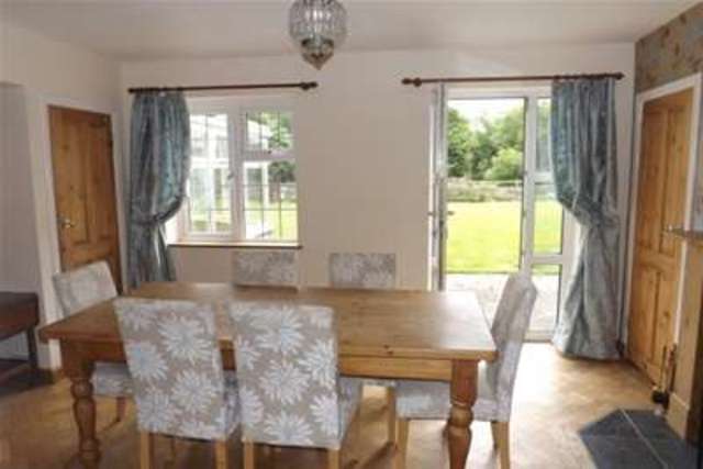  Image of 6 bedroom Detached house to rent in Kerves Lane Horsham RH13 at Horsham, RH13 6RJ