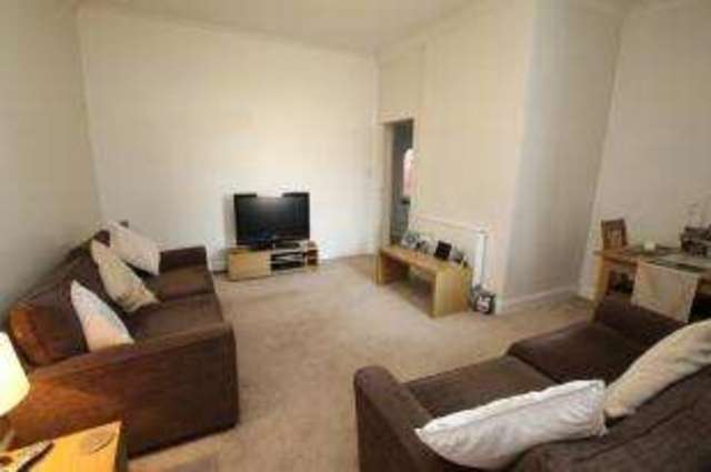  Image of 1 bedroom Flat for sale in Kidd Street Kirkcaldy KY1 at Kirkcaldy Fife Pathhead, KY1 2EE