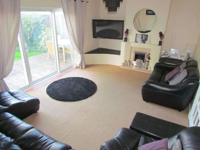  Image of 3 bedroom Semi-Detached house for sale in Kilbury Drive Worcester WR5 at Worcester Worcestershire Worcester, WR5 2NG