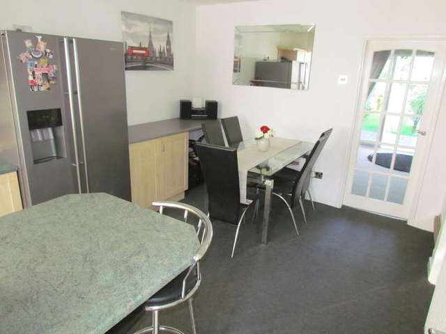  Image of 3 bedroom Semi-Detached house for sale in Kilbury Drive Worcester WR5 at Worcester Worcestershire Worcester, WR5 2NG