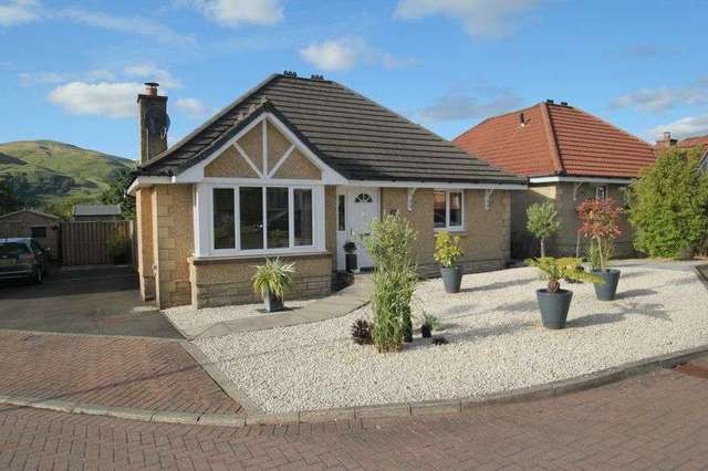  Image of 3 bedroom Detached house for sale in King O