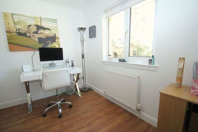  Image of 3 bedroom Detached house for sale in King O