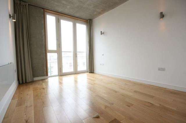  Image of 1 bedroom Flat to rent in Kingsland Road London E2 at London  Haggerston, E2 8DL