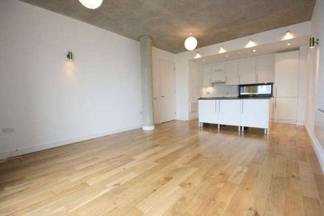 Image of 1 bedroom Flat to rent in Kingsland Road London E2 at London  Haggerston, E2 8DL