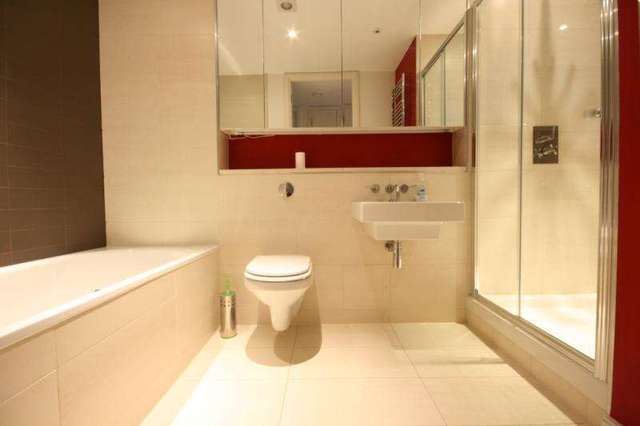  Image of 1 bedroom Flat to rent in Kingsland Road London E2 at London  Haggerston, E2 8DL