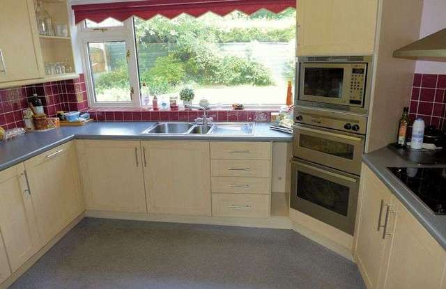  Image of 4 bedroom Detached house for sale in Kintyre Drive Bolton BL3 at Kintyre Drive Ladybridge Bolton, BL3 4PE