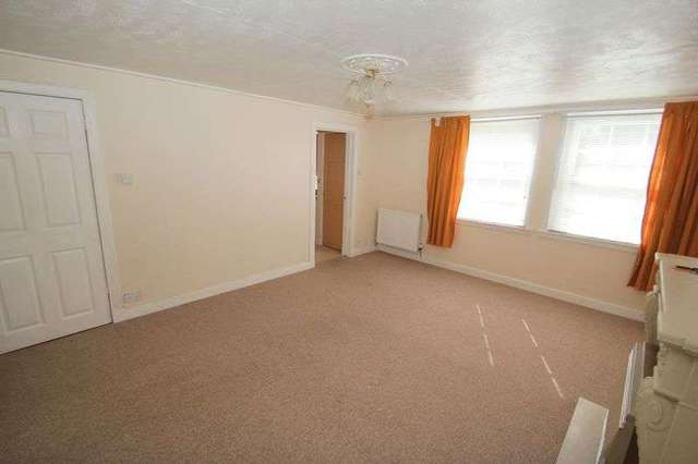  Image of 3 bedroom Terraced house for sale in Kirk Wynd Clackmannan FK10 at Kirk Wynd  Clackmannan, FK10 4JF