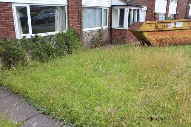  Image of 3 bedroom Semi-Detached house for sale in Kirkstall Avenue Heywood OL10 at Kirkstall Avenue  Heywood, OL10 4UT