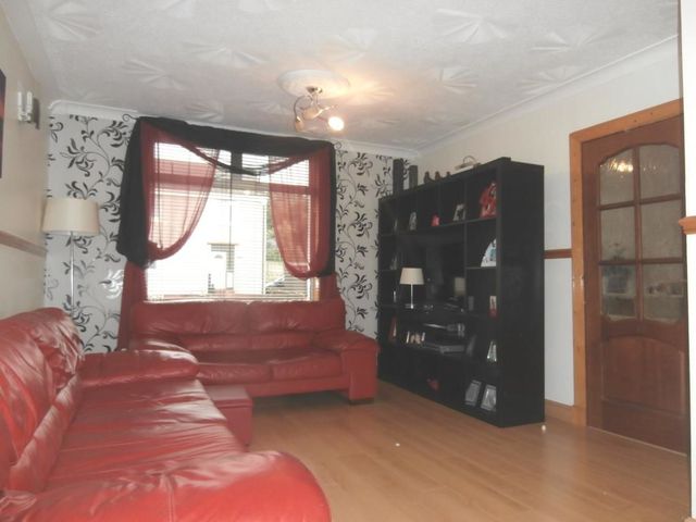  Image of 2 bedroom Flat to rent in Kyle Avenue Cowie Stirling FK7 at Plean Stirling Stirling, FK7 7DF
