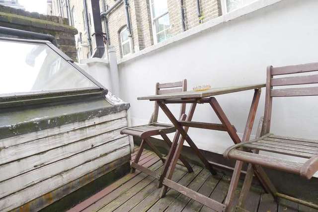  Image of 3 bedroom Detached house to rent in Lamb