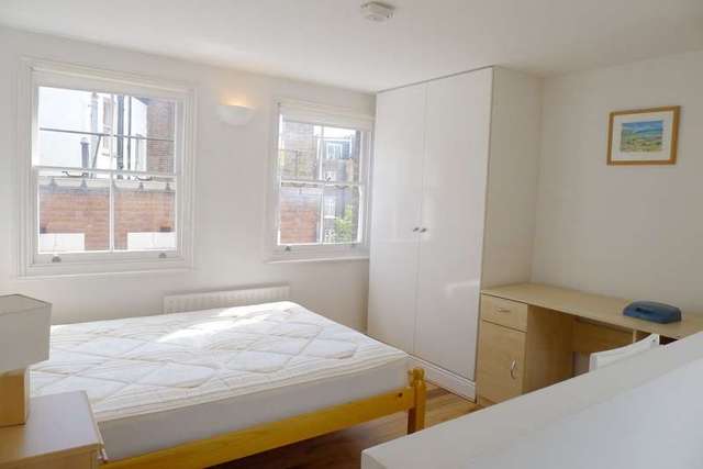  Image of 3 bedroom Detached house to rent in Lamb