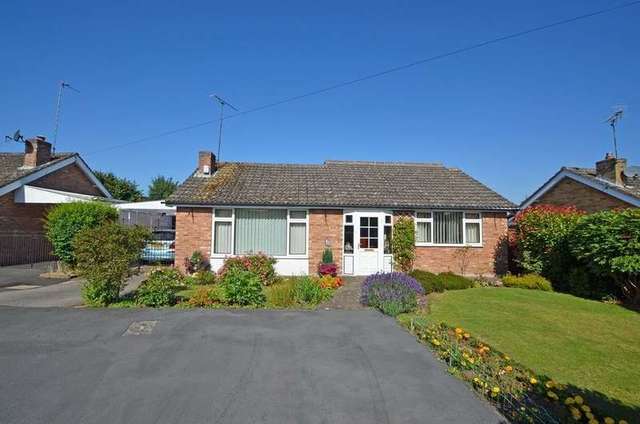  Image of 3 bedroom Detached house for sale in Landseer Close Hillmorton Rugby CV21 at Landseer Close  Rugby, CV21 4DE